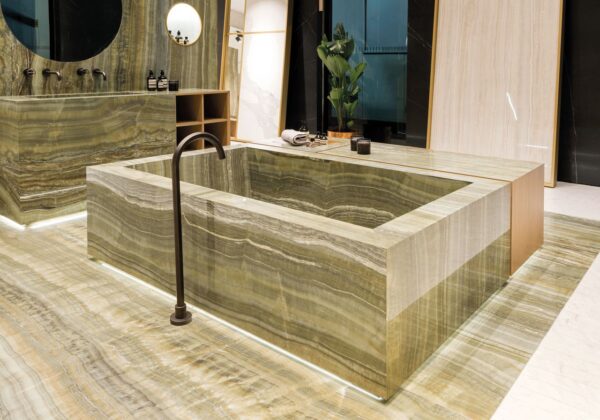 Bathtub